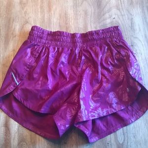NWOT Athleta shorts!